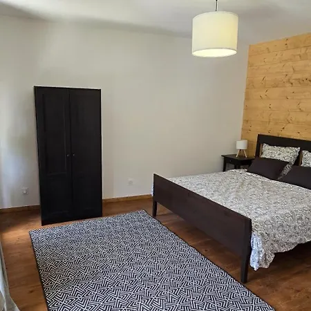 Domek letniskowy Pyrenean Pursuits Biert