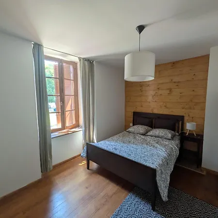 Pyrenean Pursuits Domek letniskowy